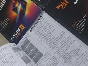 Physics Arjuna JEE Class XI Modules