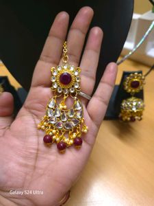 Stunning Ethnic Kundan Jewellery Set