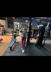 top with jogger