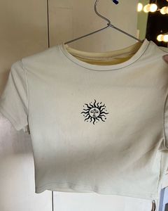 Cute Yellow Sun Graphic Crop Top - Urbanic [ Size