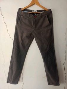 Men's ZARA Chino's pant size 34