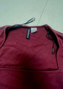 Maroon Square Neck Crop Top