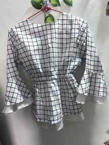 Stylish Checked Tie-Knot Peplum Top