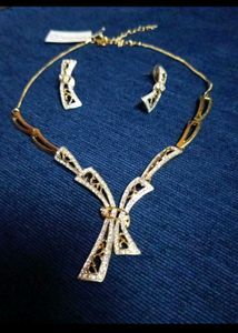 Elegant gold plated jwellery set