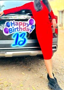 One  Pic  Red Color