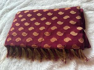 Elegant Maroon &amp; Gold Saree♥️