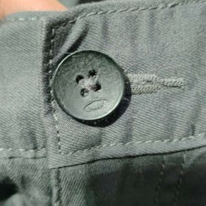 Oakley Icon Shorts in gray for Men