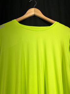Neon green Athletic Wear T-shirt (men’s)