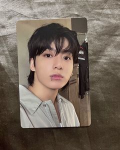 Official bts jungkook photocard from golden album.
