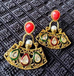 Kundan &amp; Pearl Earrings