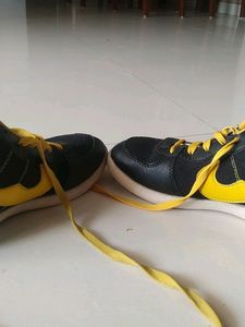 sneakers high top shoes for men used a little