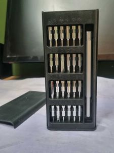 Precision Screwdriver 24  Bit Set