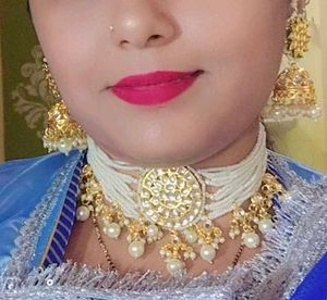 Stunning meenakari Kundan & Pearl Jewellery Set wi