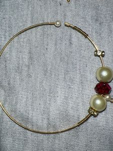 Elegant Pearl & Crystal  Nath
