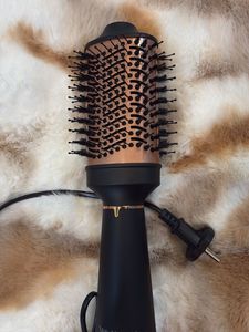 Makemeebold Hot Air Brush