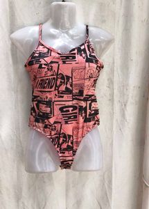 16258. Patterned bodysuit