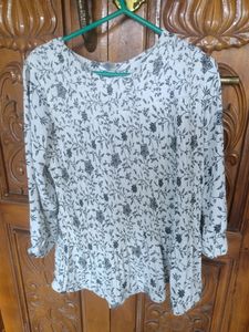 White Tunics Fit And Flare Type