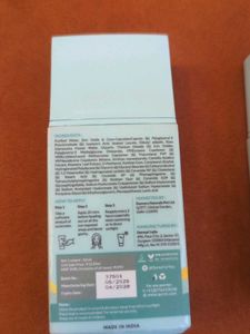 Qurez Fluid Tinted Sunscreen SPF50 (Light)(Pack 3)
