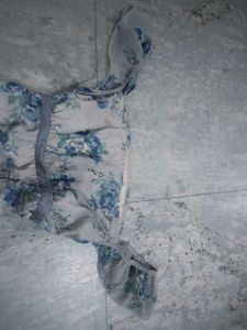 vintage off-Shoulder top