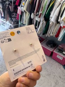 Unique Gold Flower Earrings