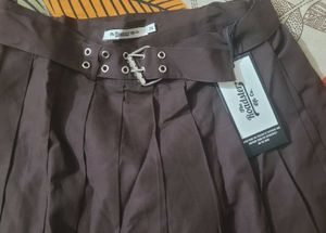Pleated Skort with belt &amp; Tag