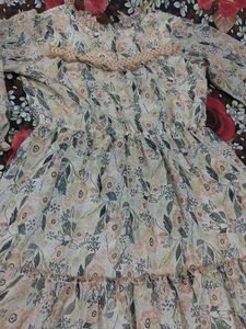 Floral Print Tiered Midi Dress