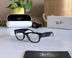 Ray-Ban Black Wayfarer Sunglasses