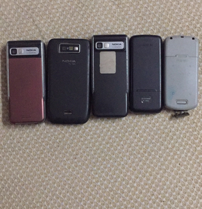 dead phones (dead batteries)
