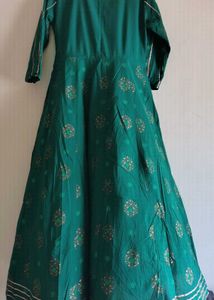 Beautiful Green Ethnic Gown