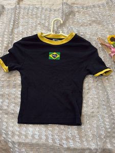 Brazil Graphic crop tee