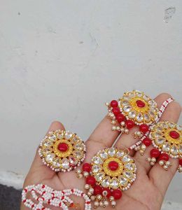 Gorgeous Kundan Jewellery Set