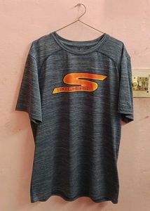 SKECHERS Athletic T-Shirt