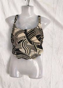 435. Stylish Abstract Print Crop Top