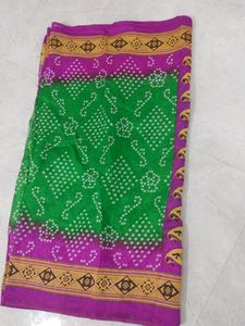 Vibrant Green &amp; Purple Bandhani Saree
