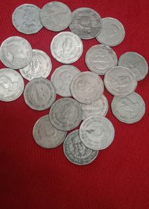 2 Rs Different Comemrative