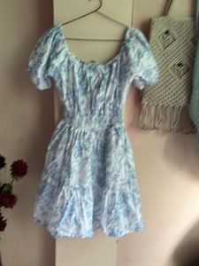 Blue Floral Puff Sleeve Mini Dress
