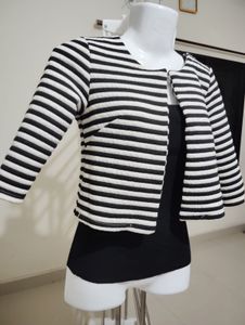 Set of two Striped Cropped Jacket And sleeve top