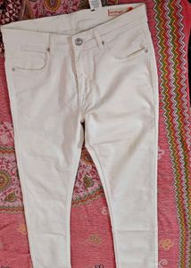 Men's Premium White Slim-Fit Jeans