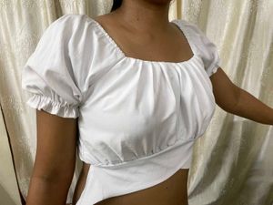 Trendy White Crop Top – Stylish &amp; Versatile