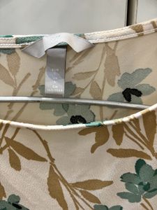 H&amp;M Off White Floral Top