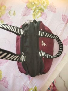 hand bag