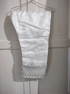 Elegant White Embroidered Kurta