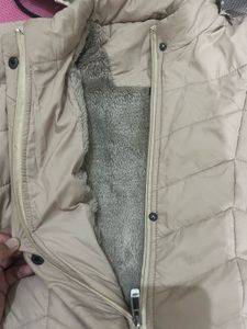 Stylish Padded Winter Jacket with Fur Hood
