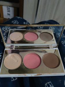 MyGlamm Chisel It Contour &amp; Highlight Kit