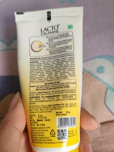 Lacto Calamine SPF 50 Sunscreen