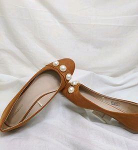 SHOE EXPRESS BALLERINAS (From Dubai)
