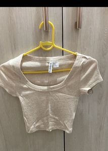 H&amp;M JEANS SHORTS TOP