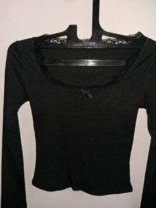 Cute Black Lace Trimmed Long Sleeve Top