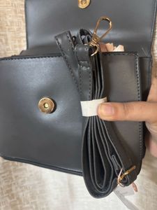 Chic Black Croc Embossed Handbag