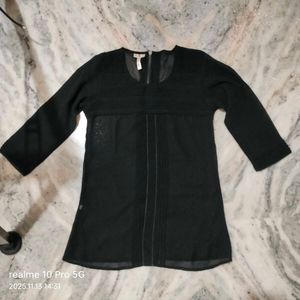 Chic Black Tunic Top